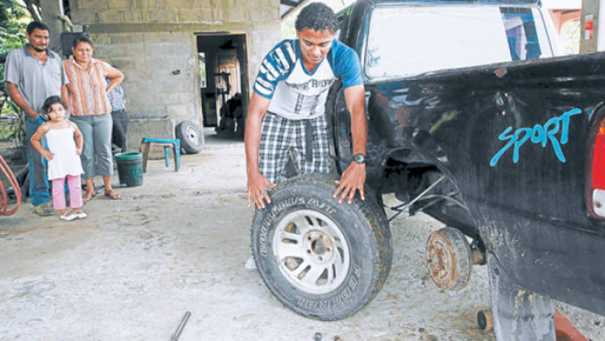 Ever Alvarado: De la llantera a la final