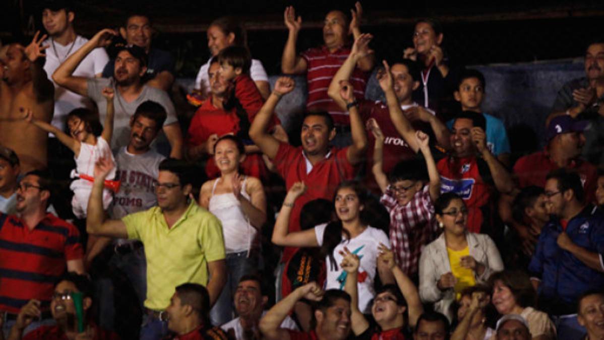 La afición copaneca disfrutó su primera semifinal