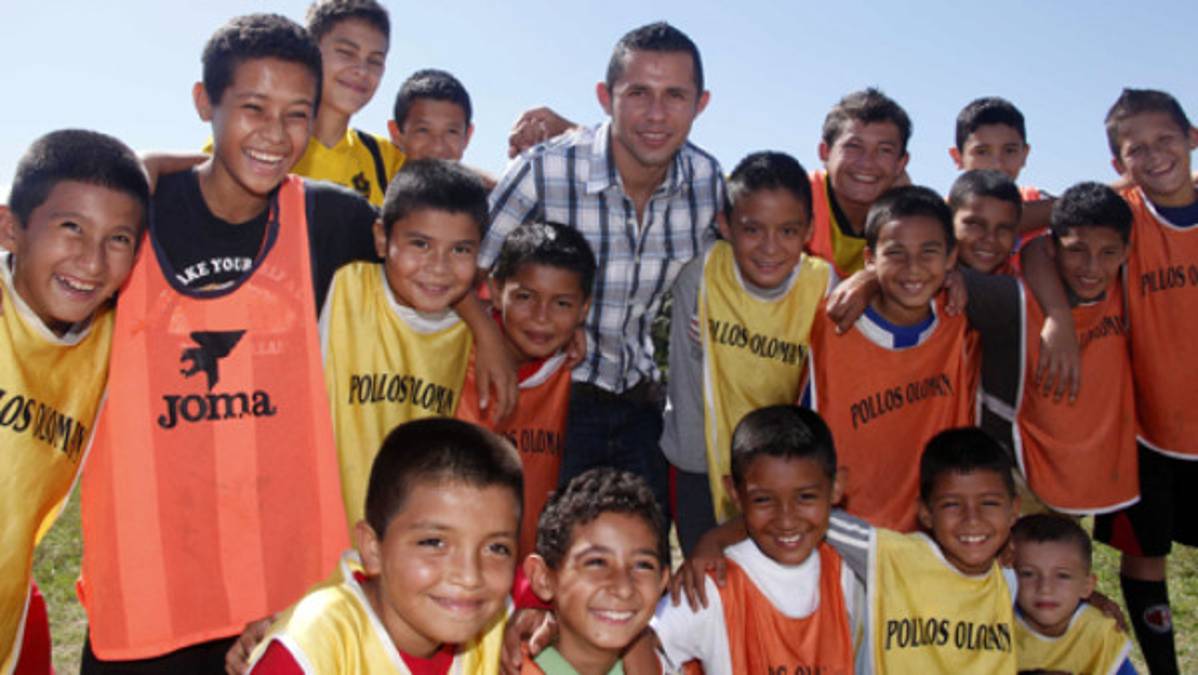 'Uso el 20 por el Lobo Guevara”