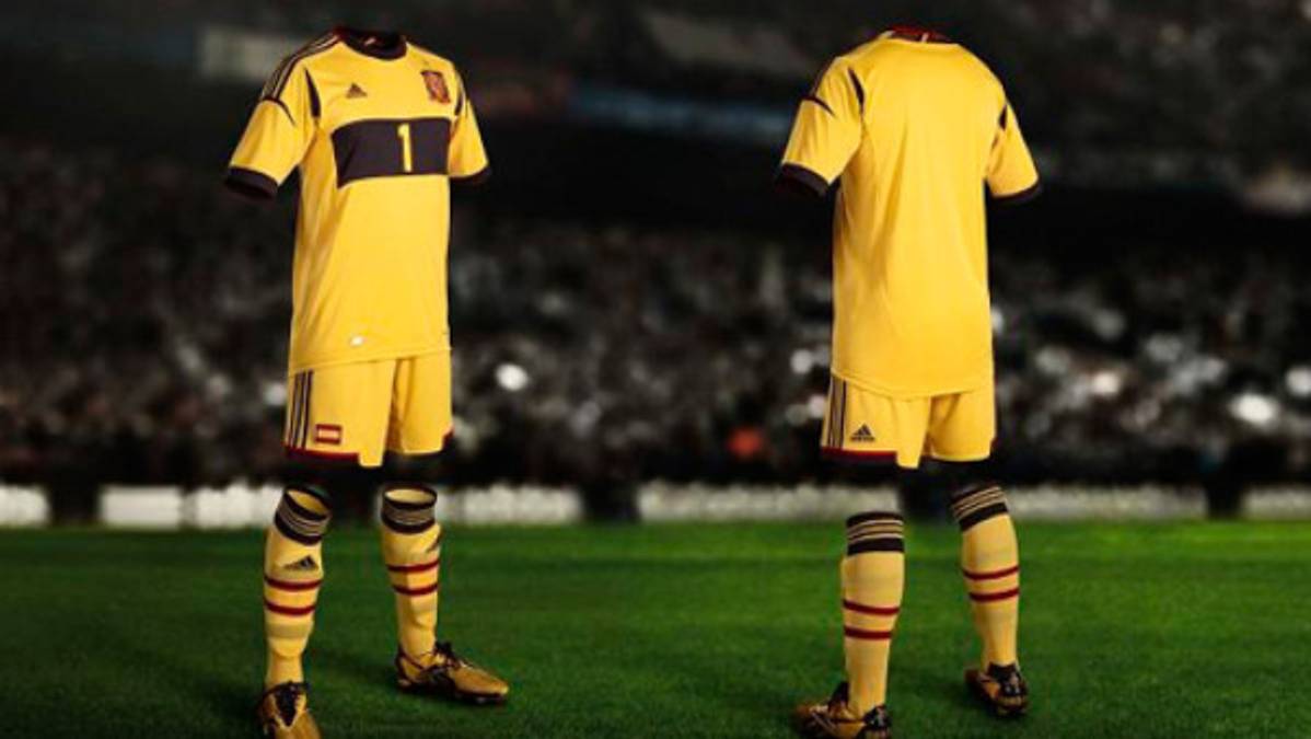 España presenta su piel para la Euro
