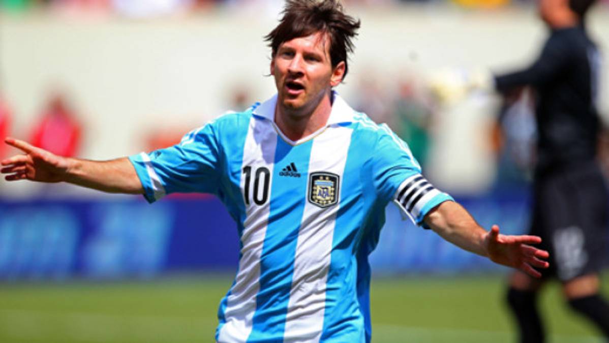 Hat trick de Messi para vencer a Brasil