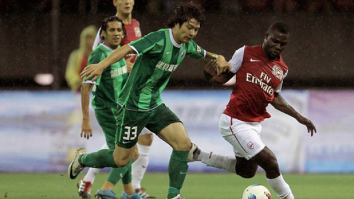 Randy Diamond debutó ante Arsenal