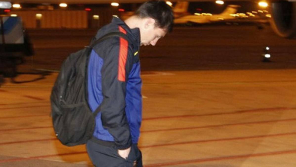 Barcelona regresa abatido tras la humillación en Múnich