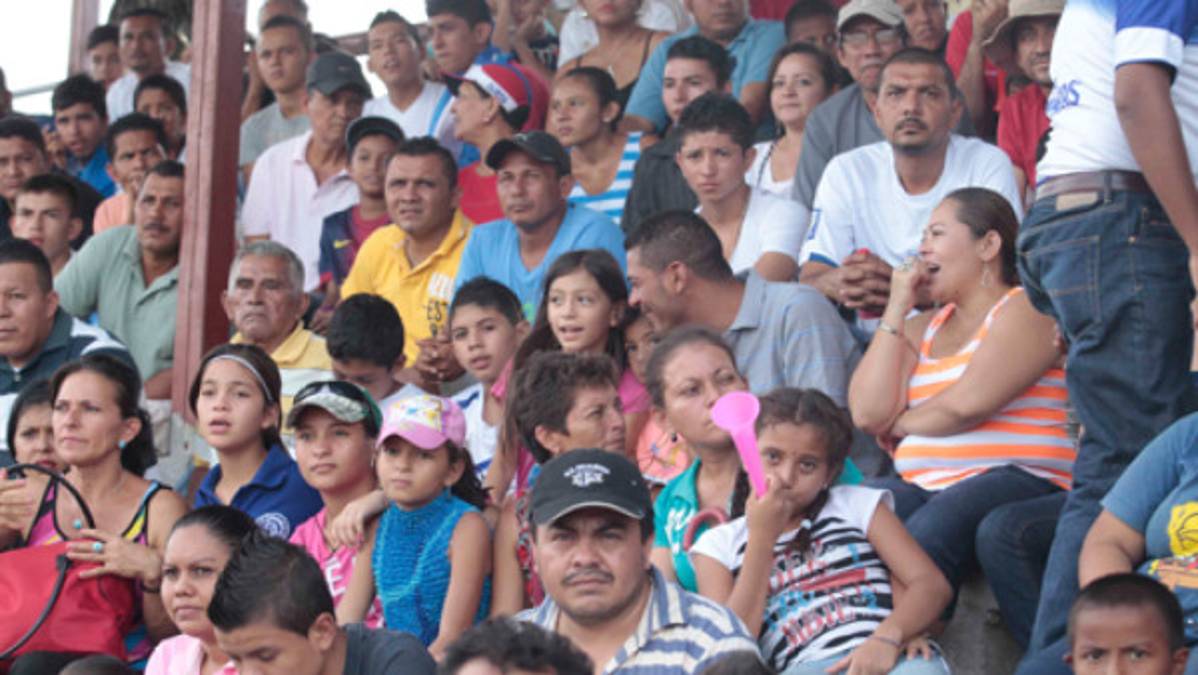 Fiesta en Nacaome por visita del Olimpia