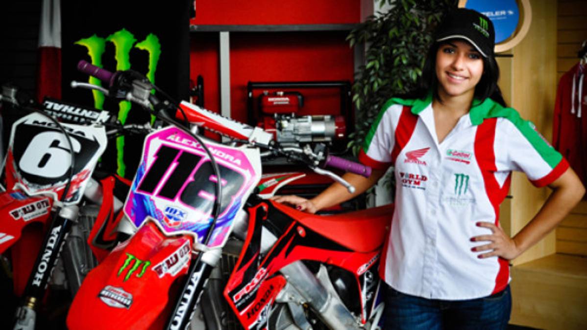 'Estoy soltera pero tengo pretendientes”