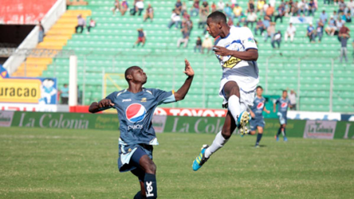 Motagua golea y se resiste a morir