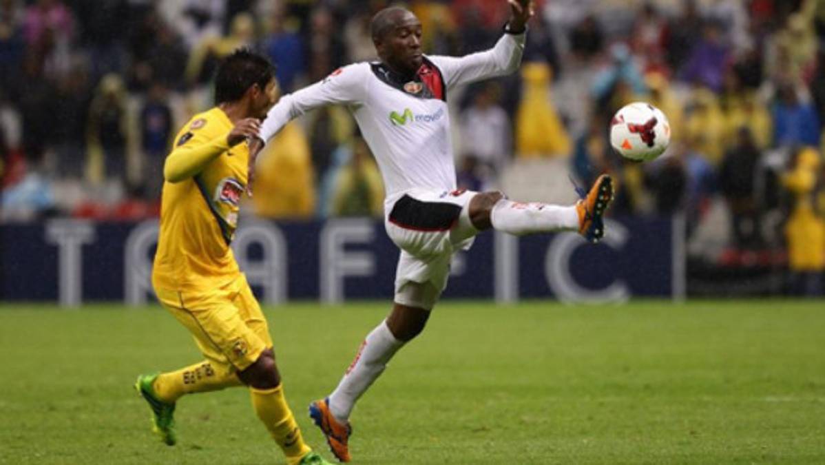 Jerry le da un 'Aztecazo” al América