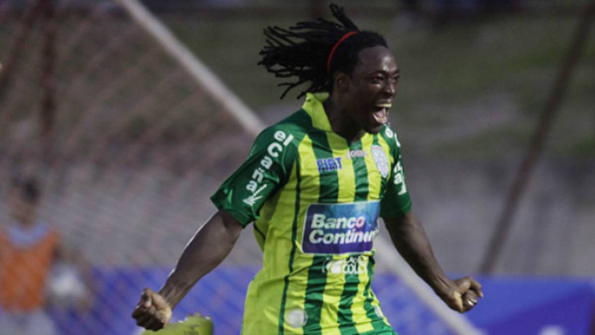 Rony Flores, ejemplo de perseverancia