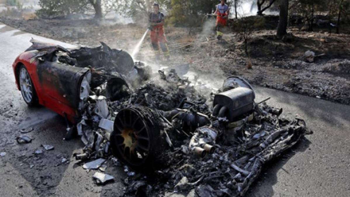 Así quedó el Ferrari del futbolista argentino Ever Banega