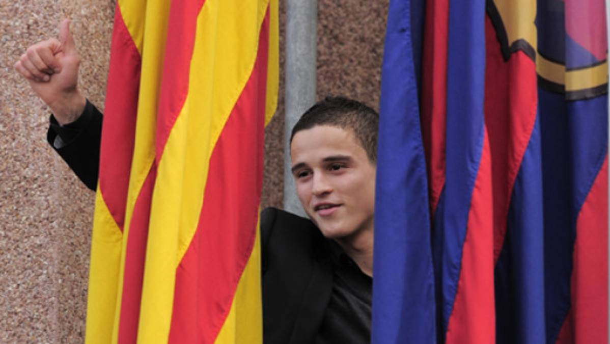 Afellay ya es nuevo jugador del Barcelona