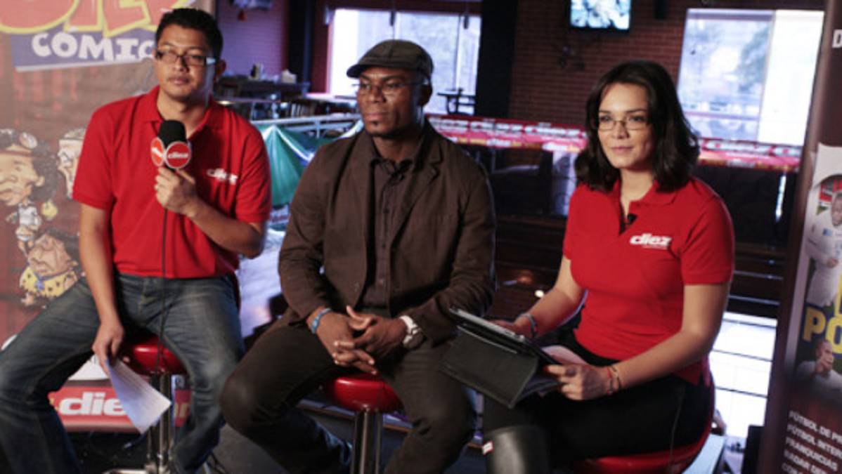 RADIO DIEZ: Narracción EN VIVO