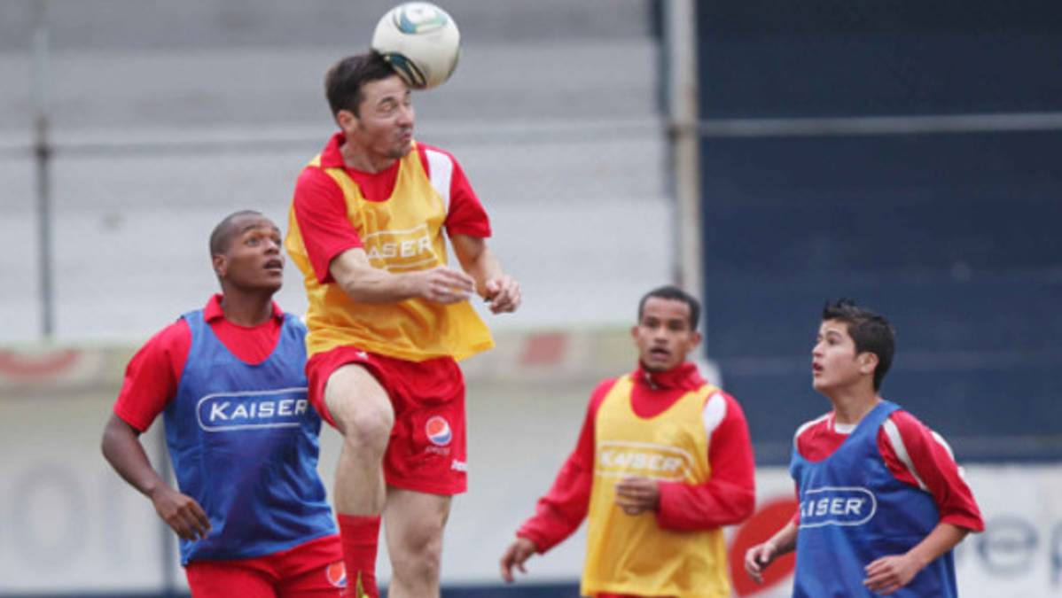 Polache: 'Vengo a jugar, no a cantar'