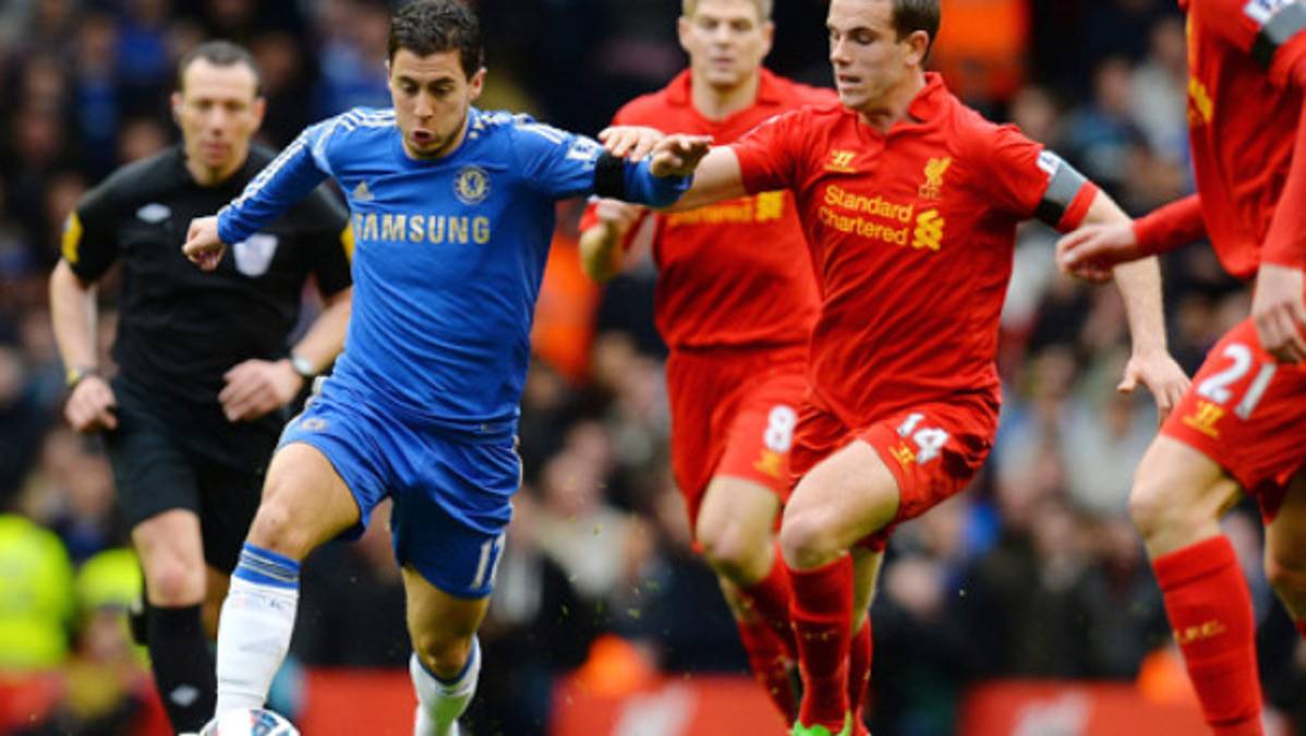 Luis Suárez salva al Liverpool y empata ante el Chelsea