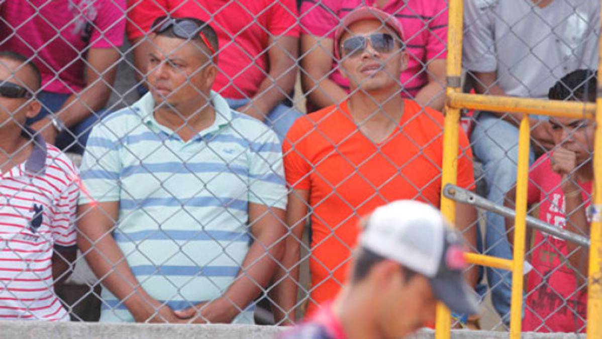 Rambo siguió la final desde las gradas en Tocoa