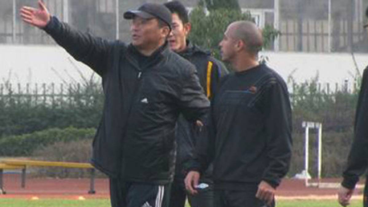 Así es la aventura de tres futbolistas hondureños en China