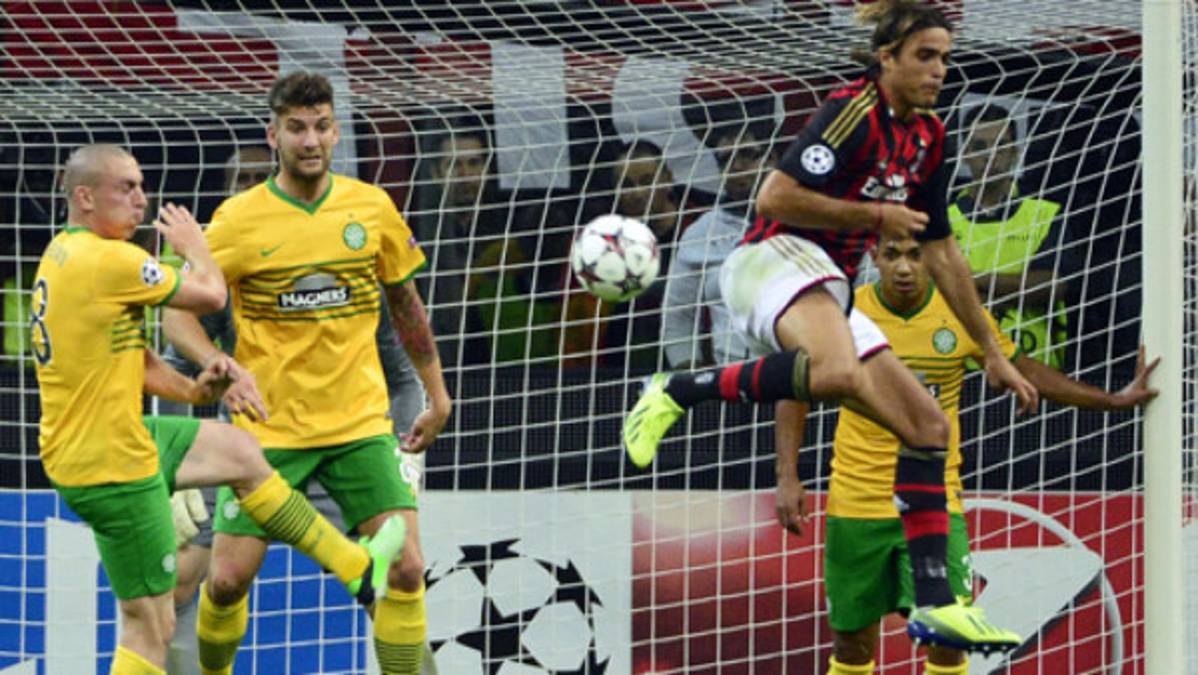 Amargo debut para Emilio en Champions