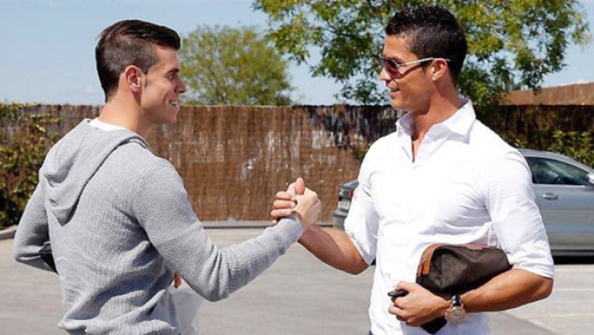 Cristiano da la bienvenida a Gareth Bale