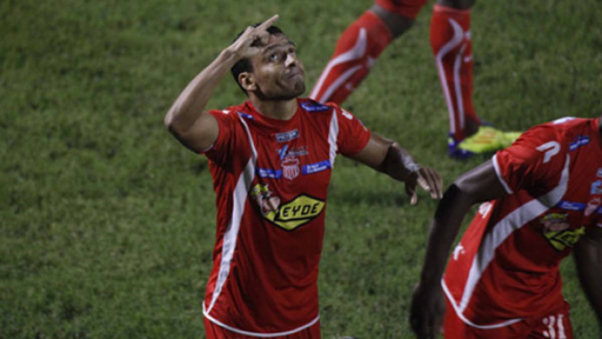 MINUTO A MINUTO: R. España logra el 4-1