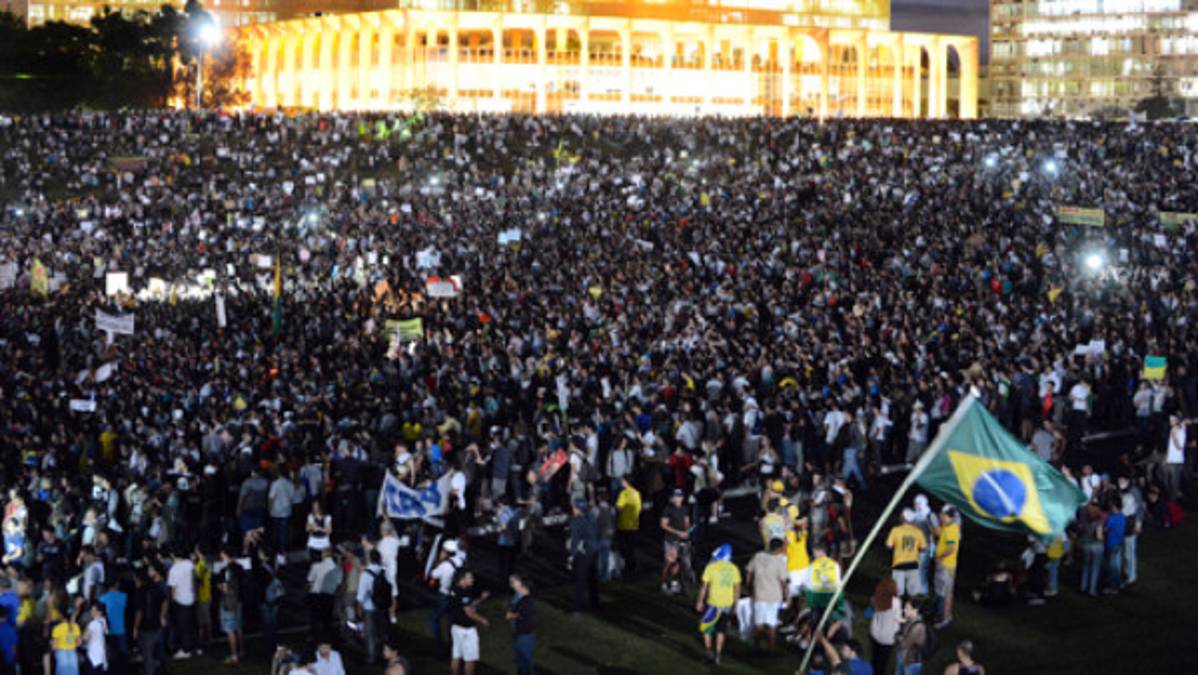 Increíbles protestas en Brasil durante Copa Confederaciones