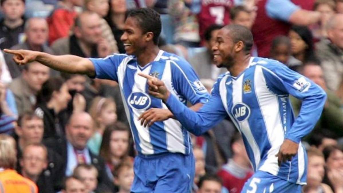 El ecuatoriano Antonio Valencia, exjugador del Manchester United, ficha por el Querétaro de México