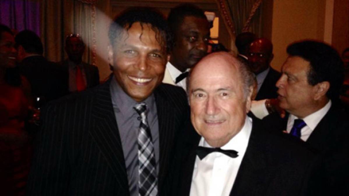 Carlos Pavón y Blatter comparten en seminario de Concacaf