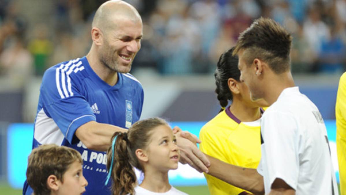 Espectacular gol de Zidane en Brasil
