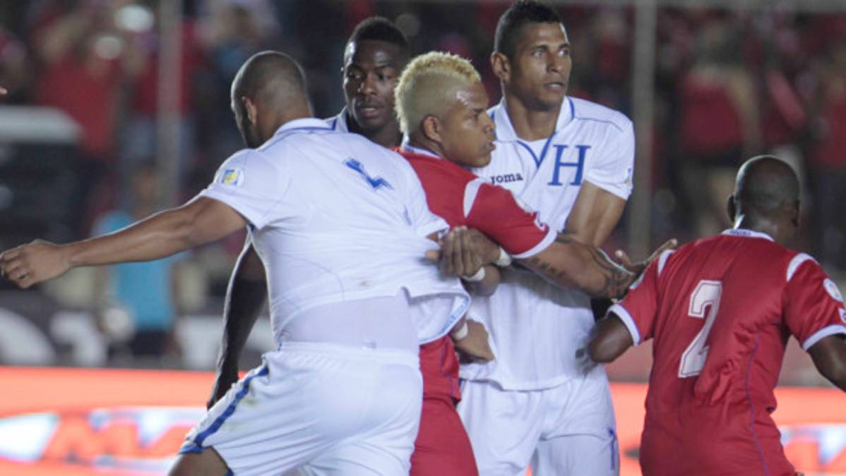 Honduras tropieza en Panamá