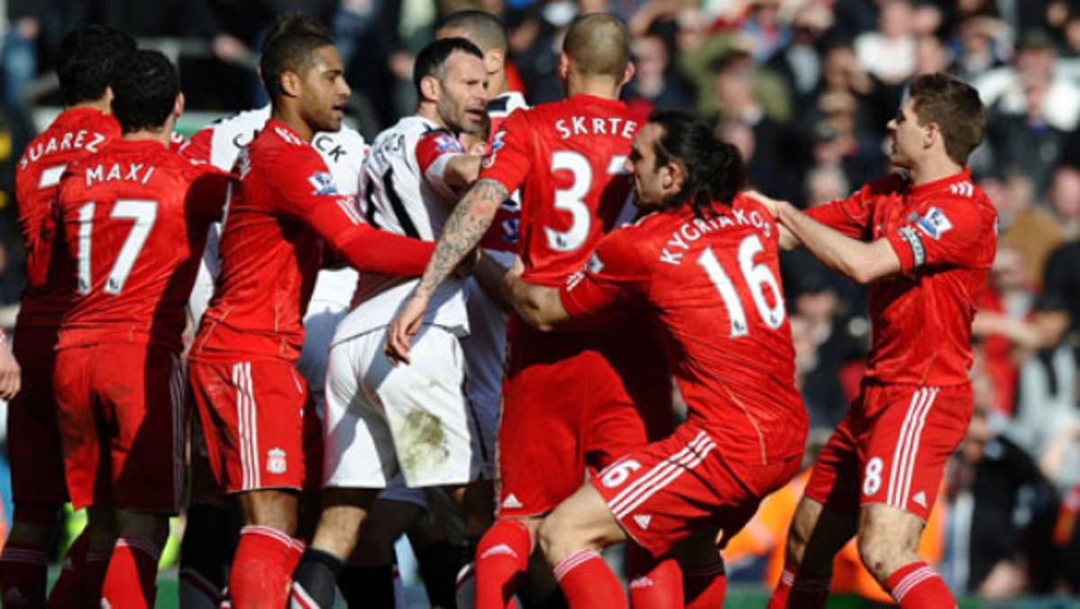 Chicharito anota pero Liverpool gana