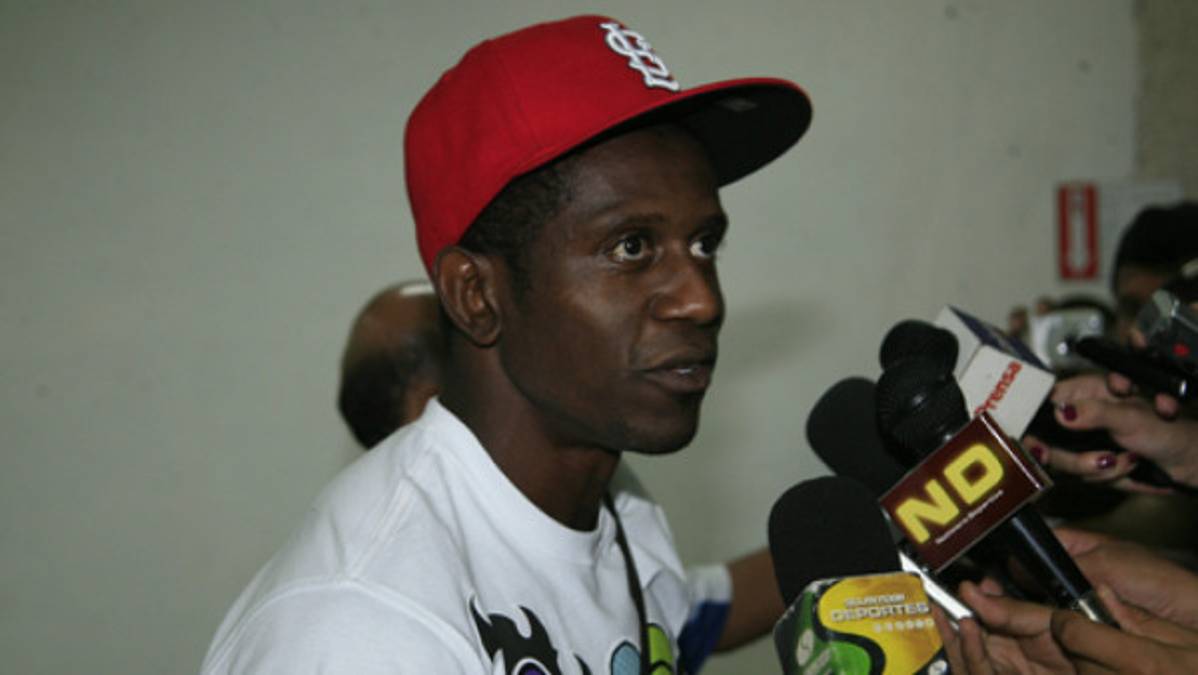 ¡Palermo ficha al catracho Edgar Alvarez!