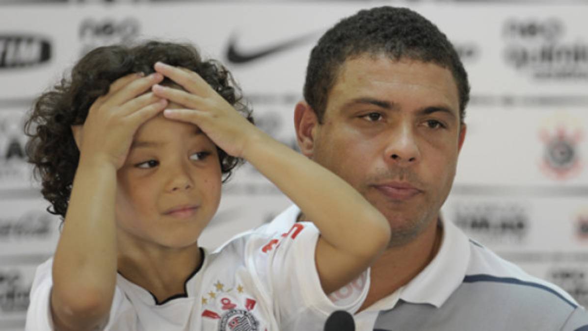 Ronaldo le dice adiós al fútbol