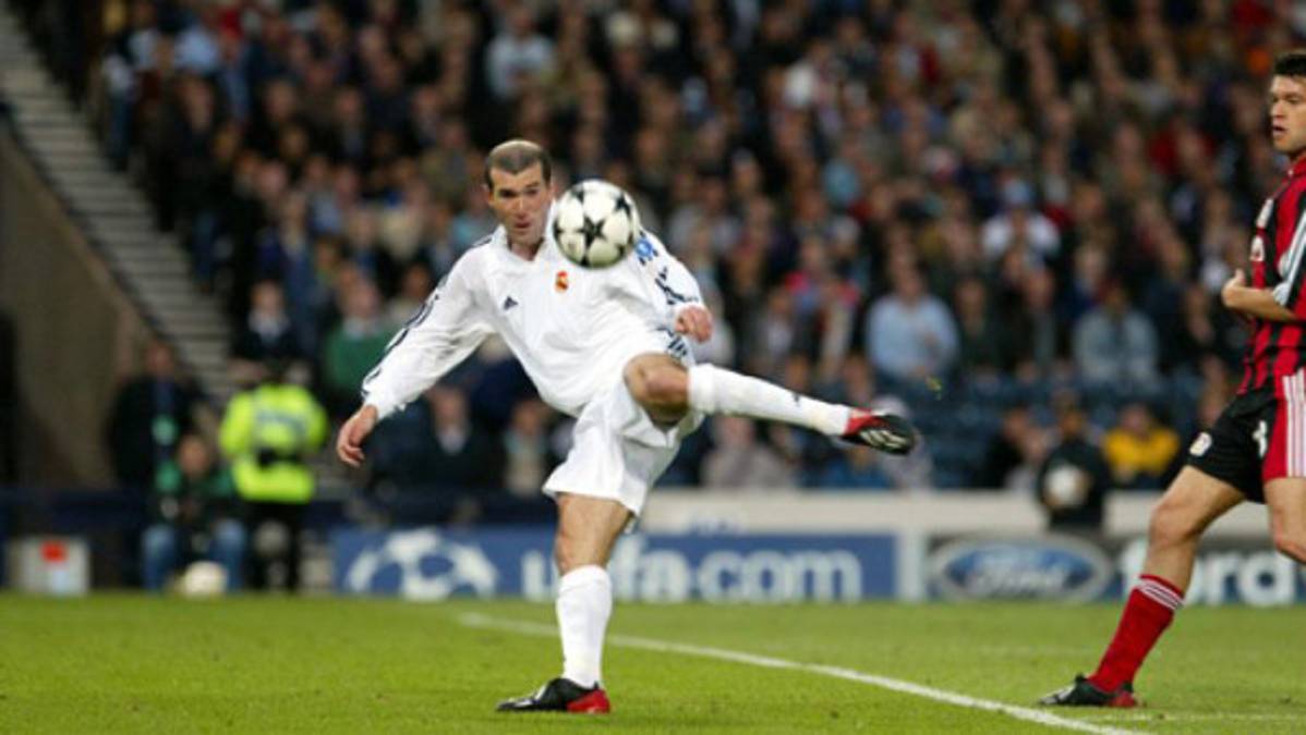 Raphael Varane: 'Lo primero que recuerdo de Champions es la volea de Zidane”