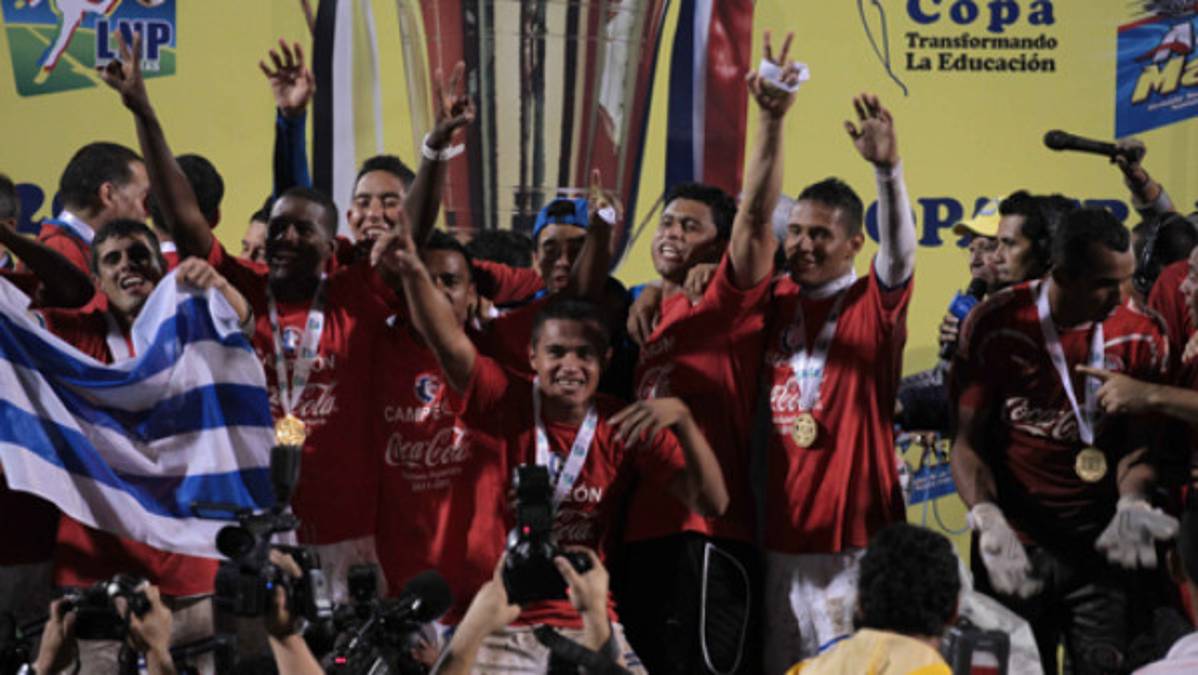 La celebración del campeón Olimpia