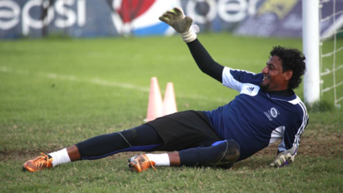 El relato de Adalid, el arquero que volvió al fútbol tras fuerte accidente