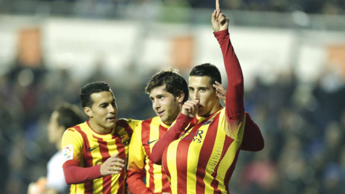 Barcelona pone un pie en semifinal de Copa