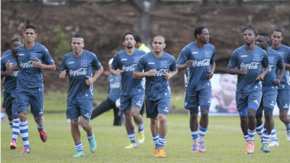 Honduras ya entrenó en Costa Rica