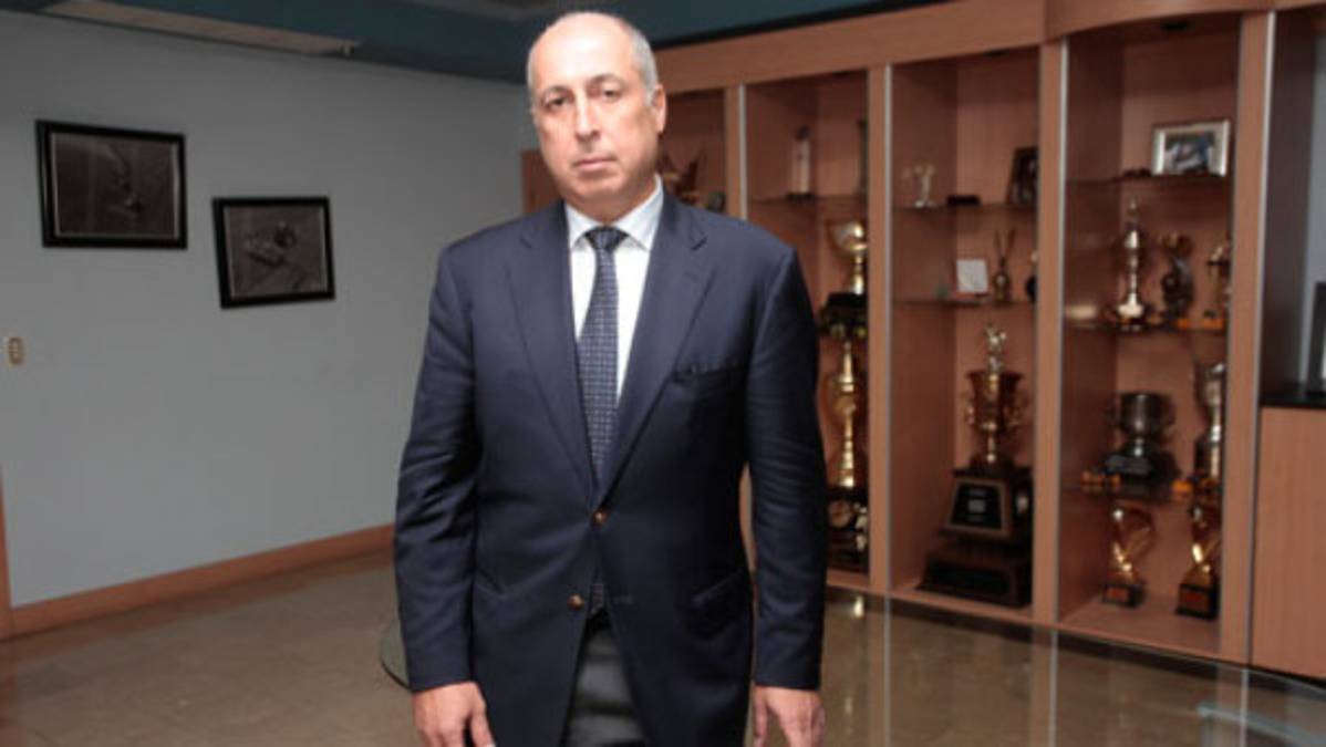 'Aceptaría la Comisión de Selecciones bajo la línea que manejó Ferrari'