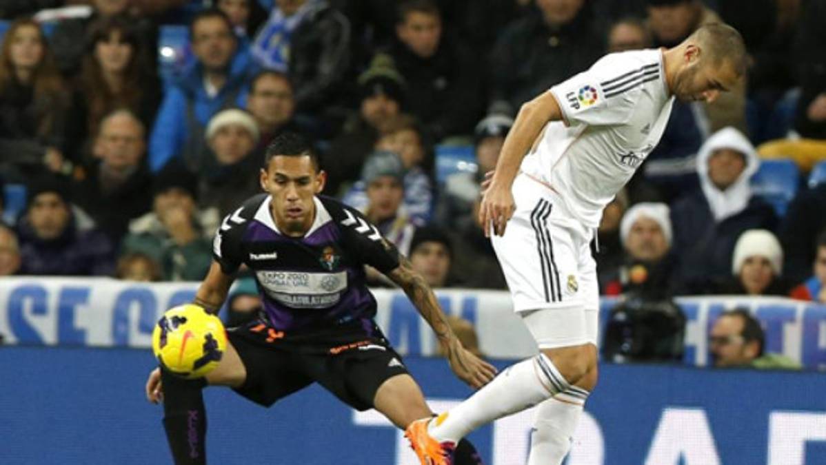 Un triplete de Gareth Bale da triunfo al Real Madrid