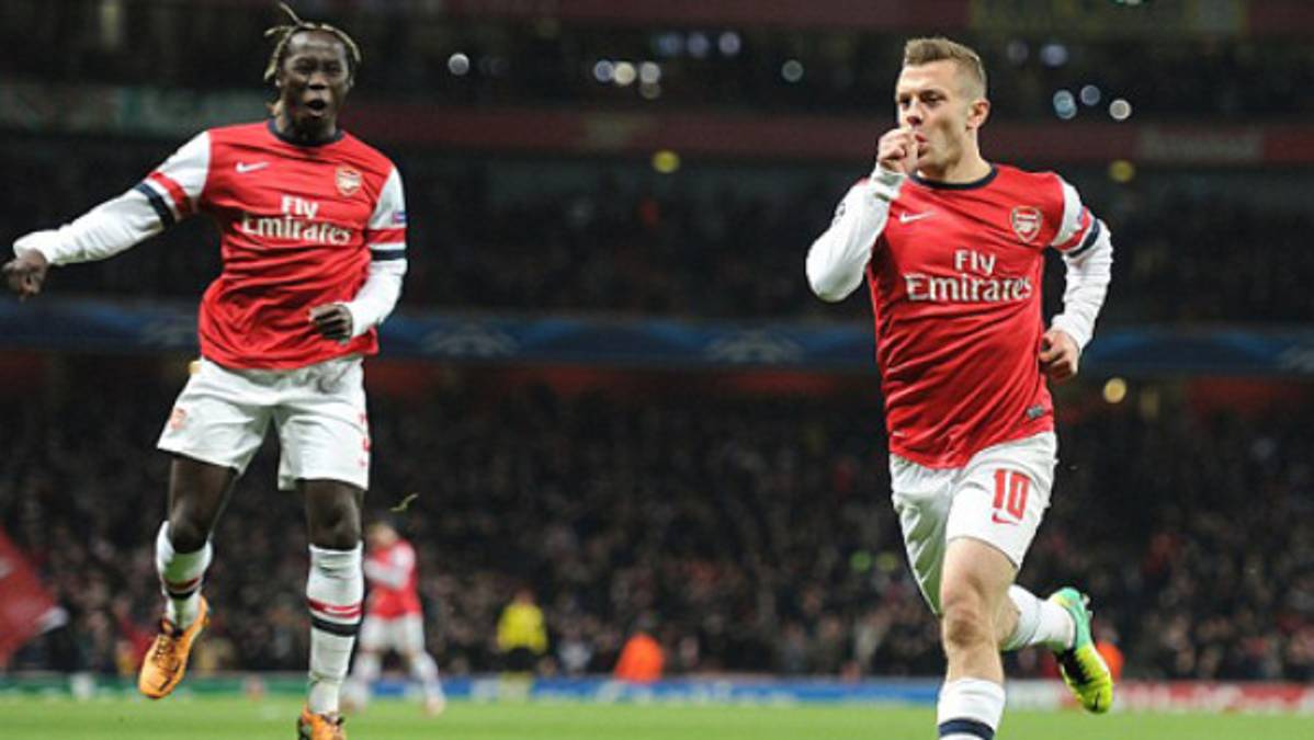 Arsenal gana pero tendrá que asegurar clasificación en última jornada