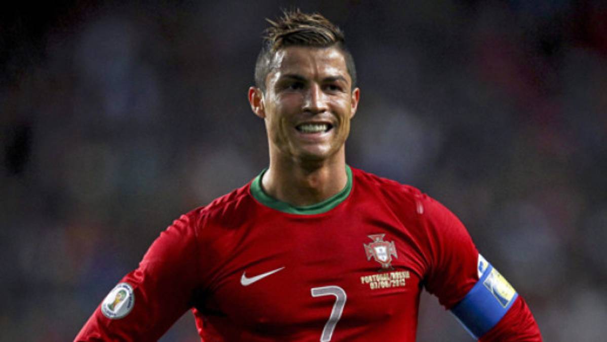 Cristiano estrenó nuevo look en Portugal - Rusia
