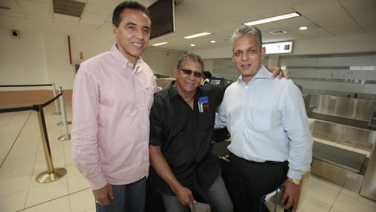 Entre lágrimas se fue Reinaldo Rueda