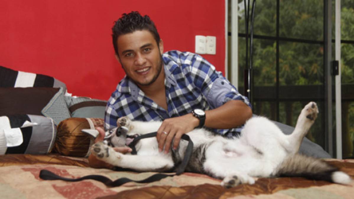 'Mi esposa es bonita conmigo': Orvin Paz