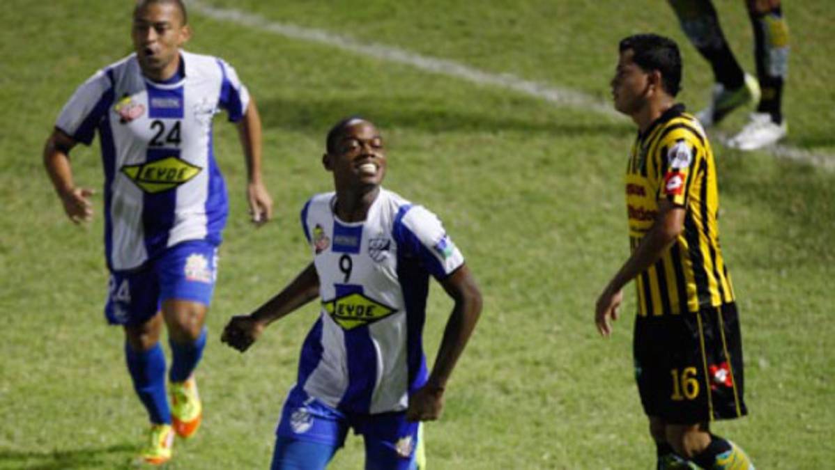 Victoria derrumba más al Real España