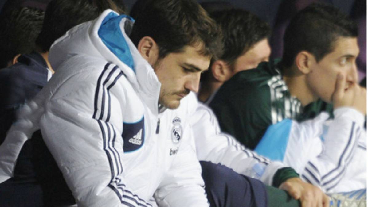 El sufrimiento de Casillas en la banca