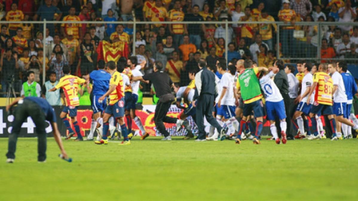 Morelia-Pumas, la final en México