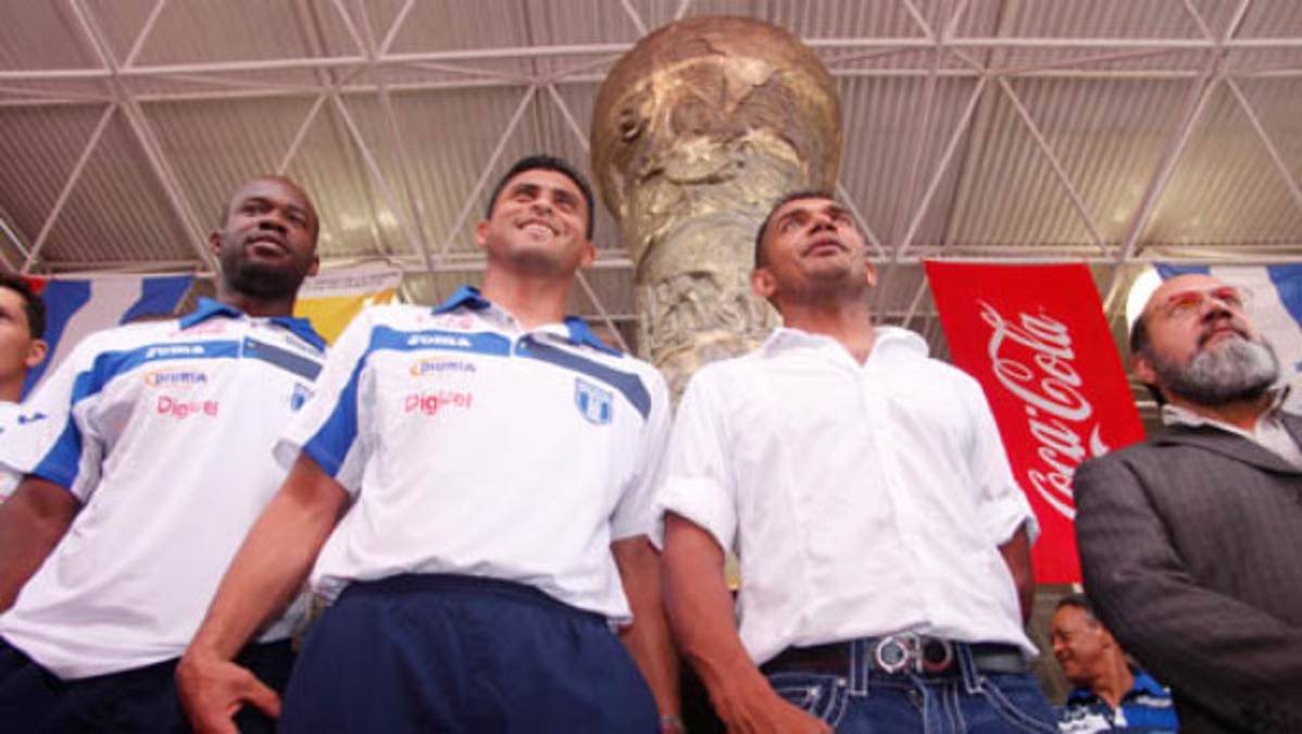 ¡800 mil lempiras costó este monumento!