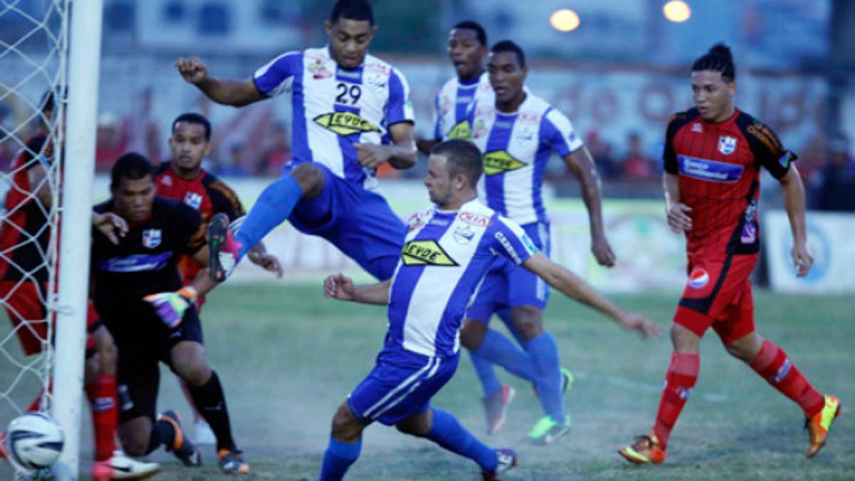 EN VIVO: ¡Savio le ganó 2-1 al Victoria!