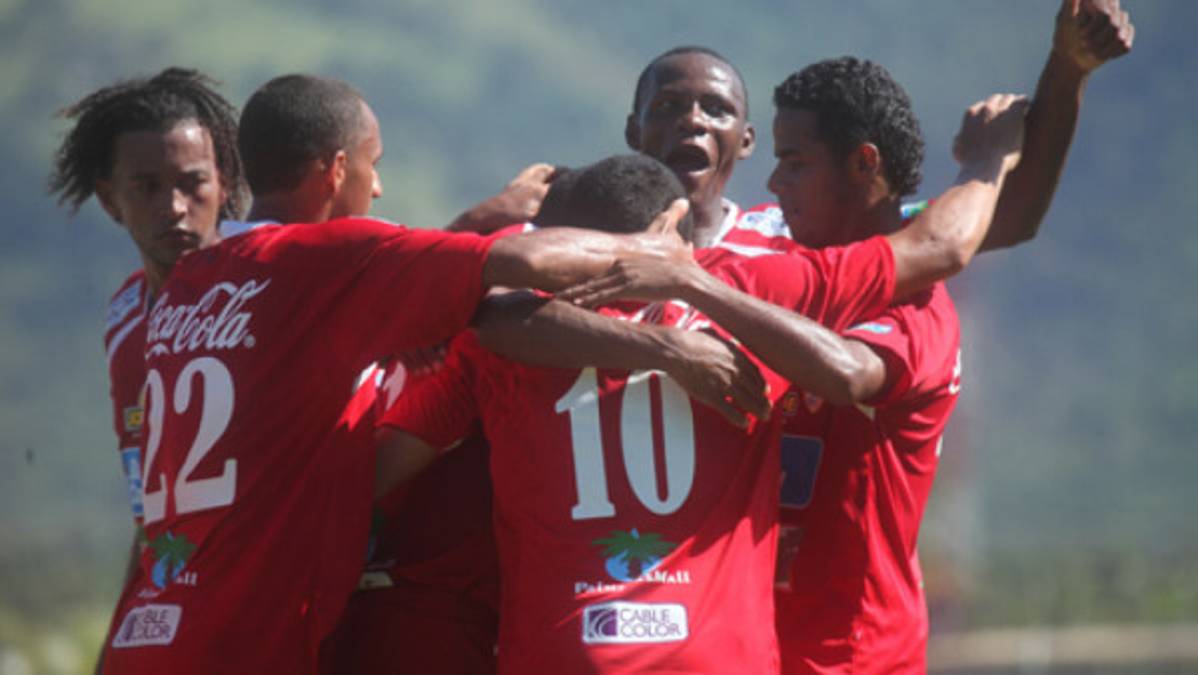 Rambo debuta anotando gol ante Victoria