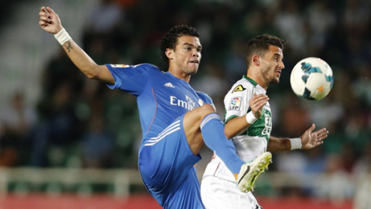 Real Madrid vence a Elche en final polémico