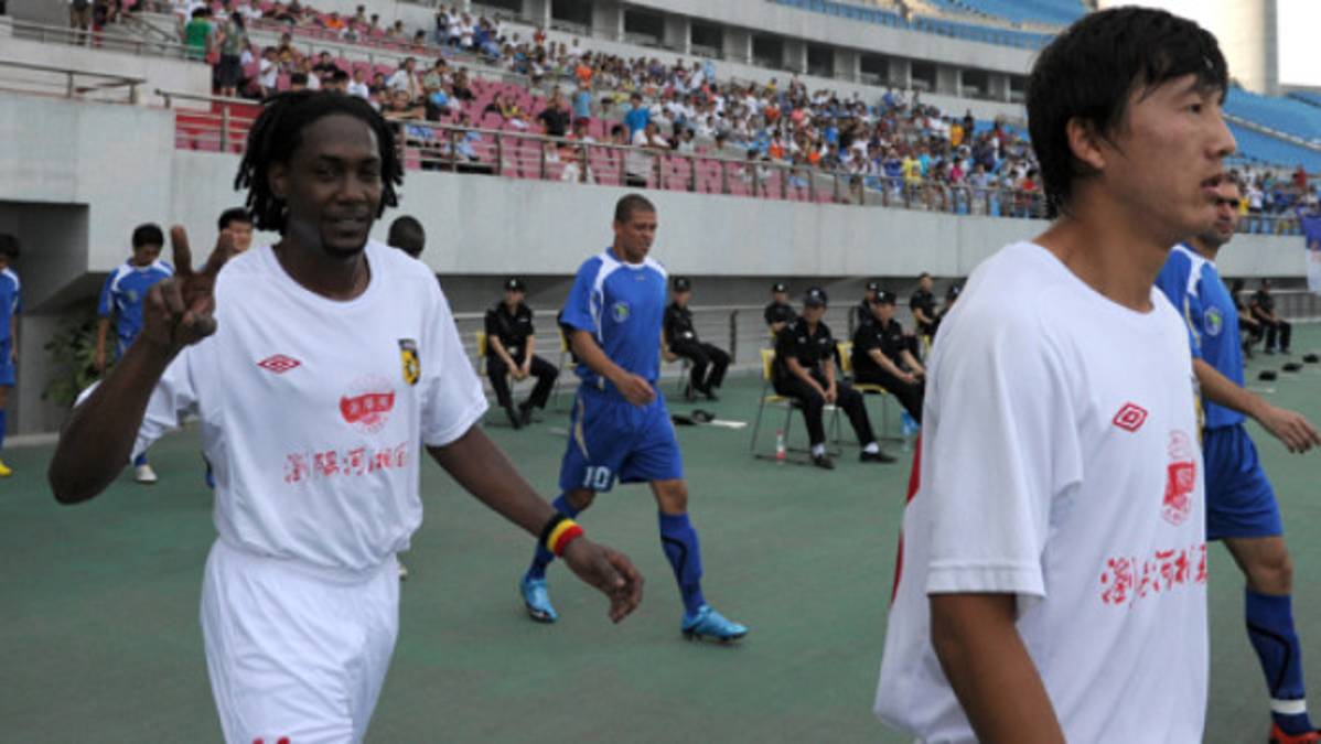 Beata y Brown, los guerreros de China