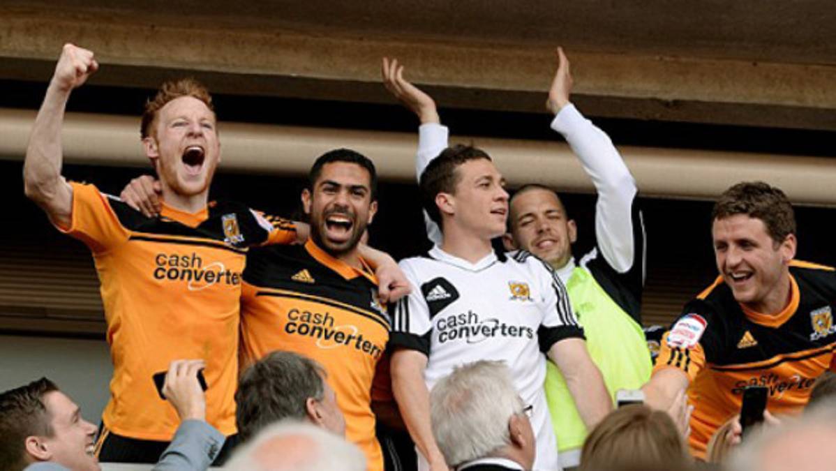 Steve Bruce asciende al Hull City a la Premier League
